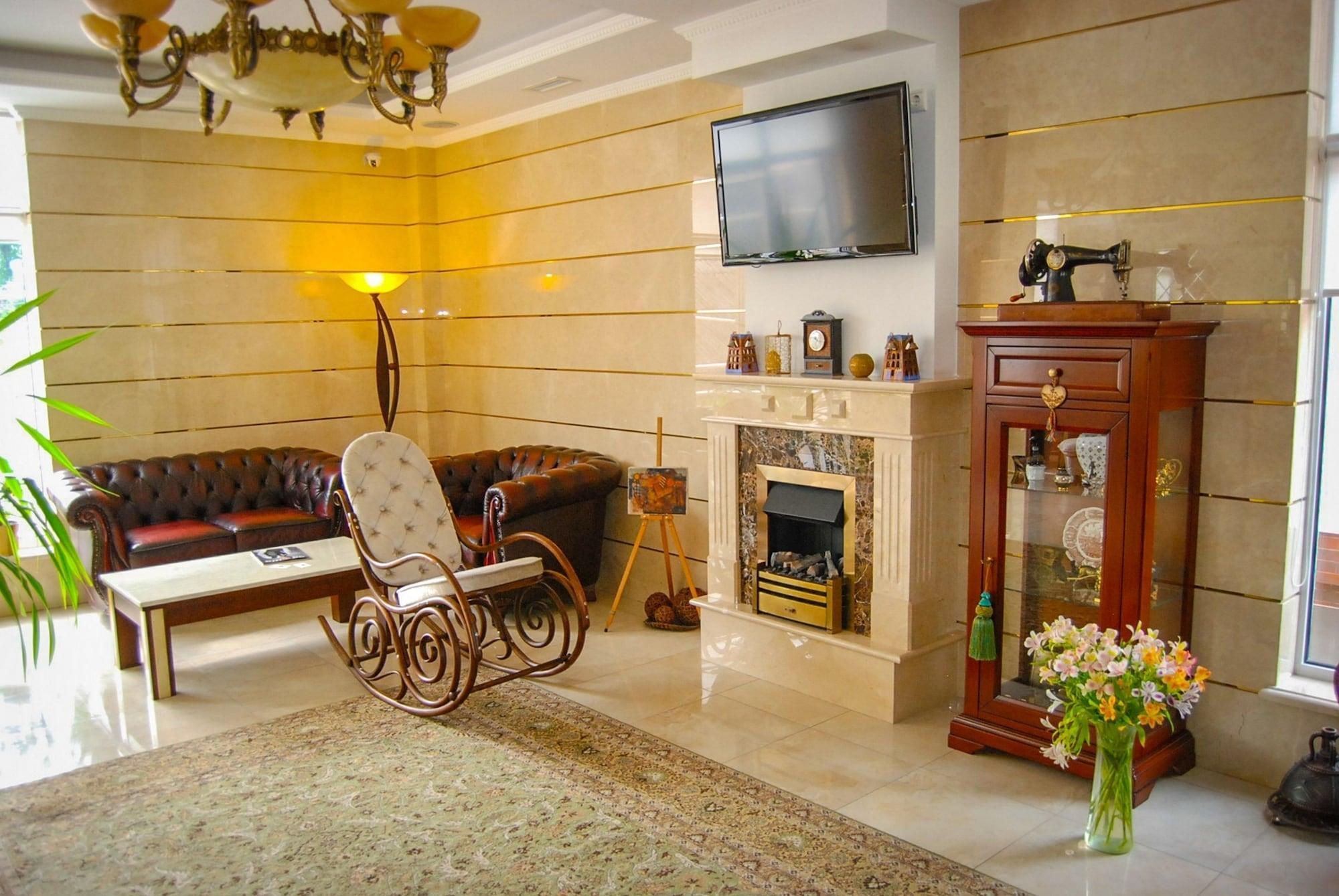 Klassik Hotel Chisinau Ngoại thất bức ảnh